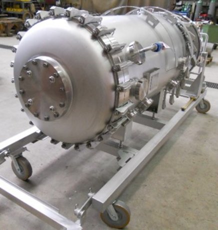Druckbehälter 895 Liter für SF6 Gas nach ASME in Material 304L (1.4307)